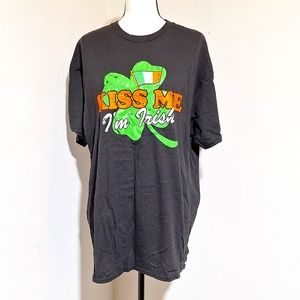 Samegang Black Kiss Me I'm Irish T-shirt Size